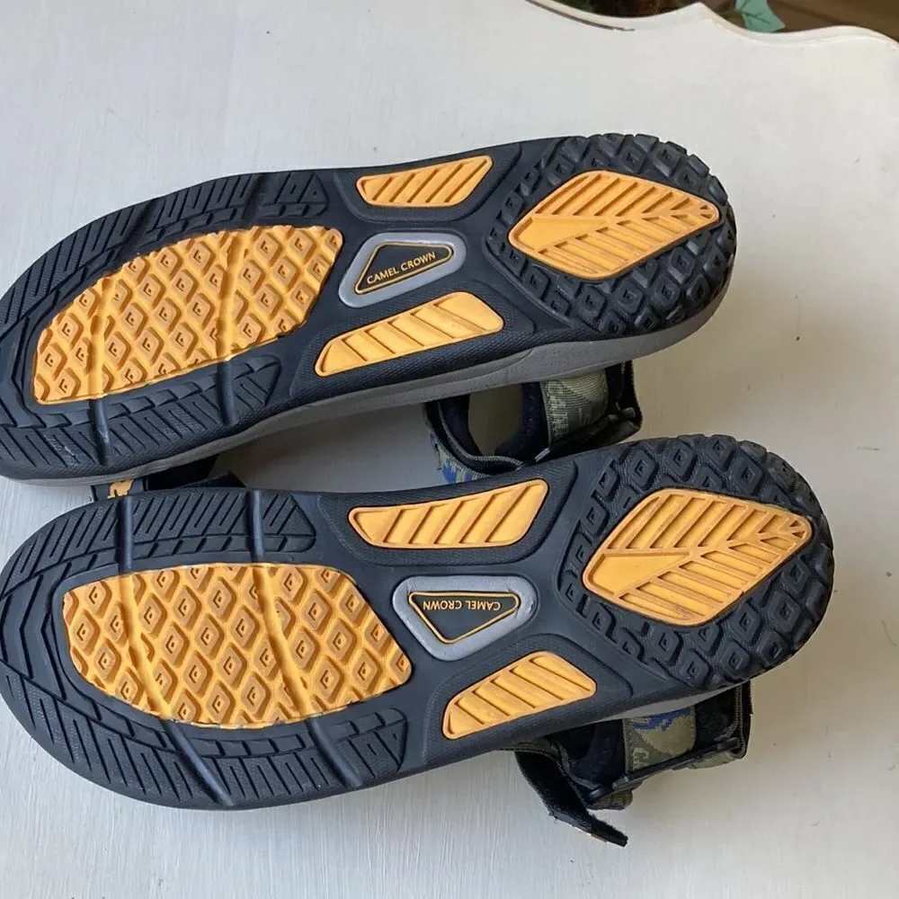 Men’s Camel Crown Lightweight Hiking Waterproof Sandals Size 10